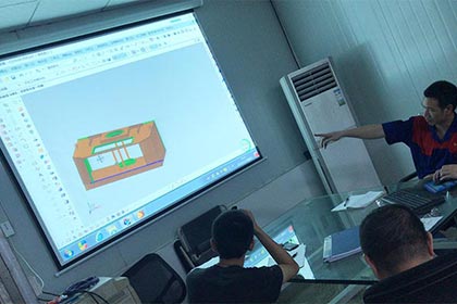 產(chǎn)品技術交流培訓 打造專業(yè)技術團隊